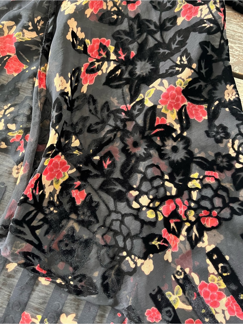 Black Floral Sheer Kimono, one size - Picture 5 of 6